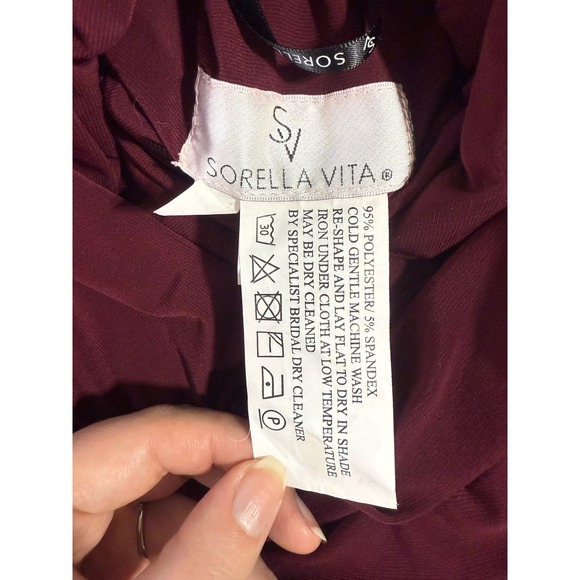 Sorella Vita Burgundy Sleeveless Formal Bridesmaid Evening Classy Column Size 4 - Picture 7 of 10